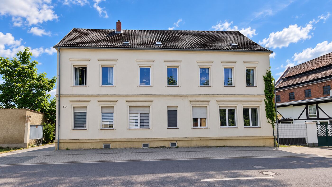 Innenansicht: Voll vermietetes Mehrfamilienhaus mit vier Wohneinheiten