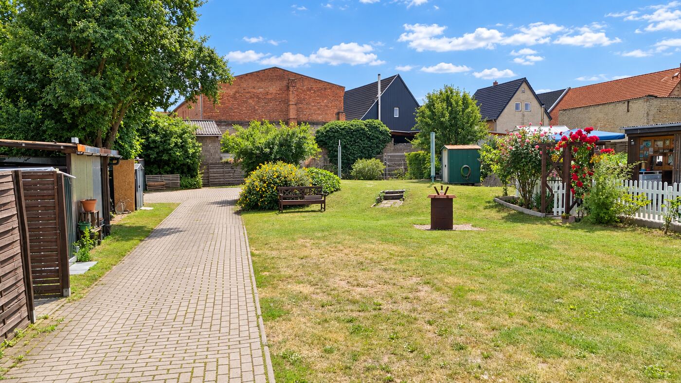 Voll vermietetes Mehrfamilienhaus mit vier Wohneinheiten – Bild 4 von 6