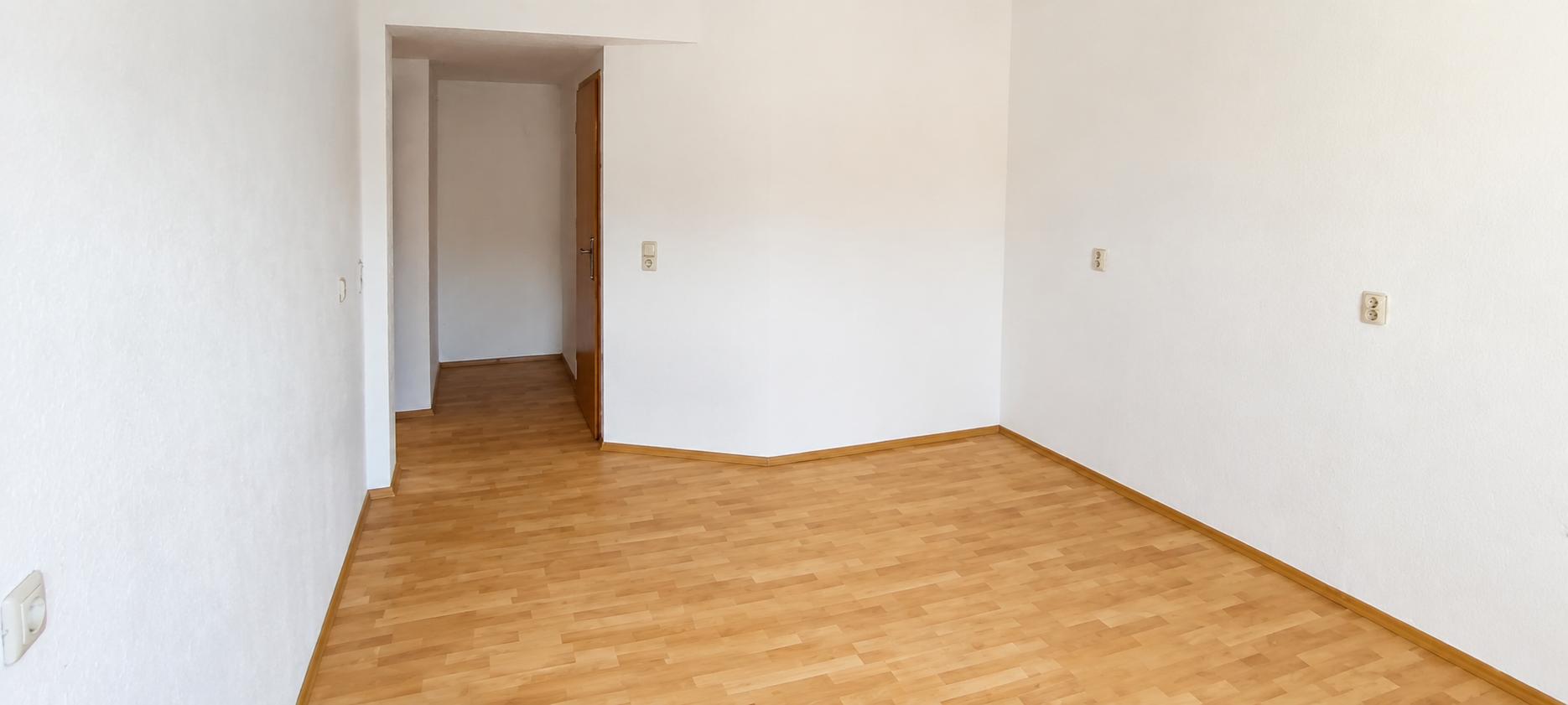 Schöne Renovierte 2-Zimmerwohnung im Herzen Magdeburgs – Bild 12 von 15