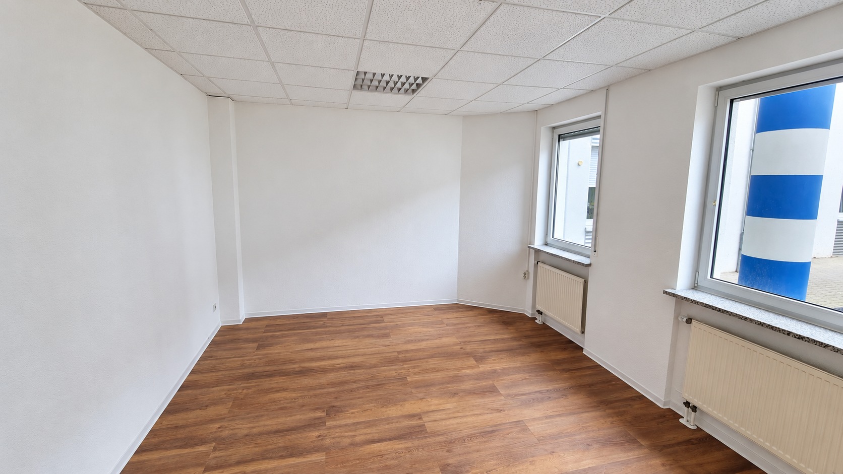 Büro oder Laden im Erdgeschoss – 61 L4 – Bild 5 von 7