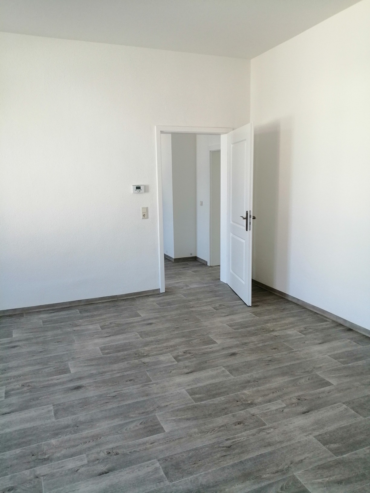 Denkmalgeschütztes Mehrfamilienhaus – vollvermietet – Bild 3 von 9